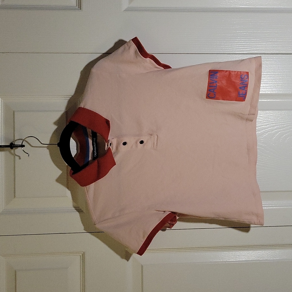 Calvin Klein Jean's pink and red cropped  tee with collar and buttons size M